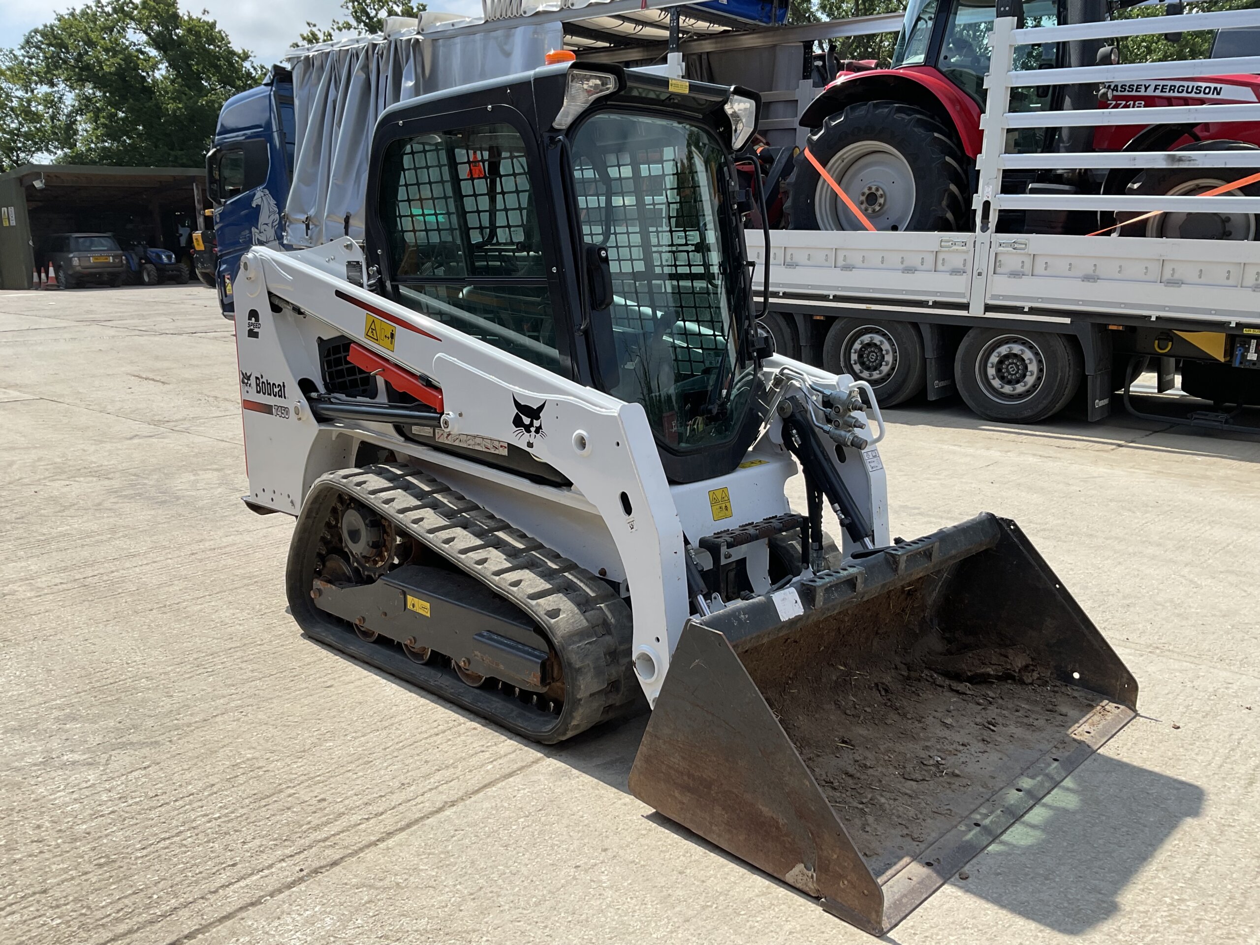 BOBCAT T450
