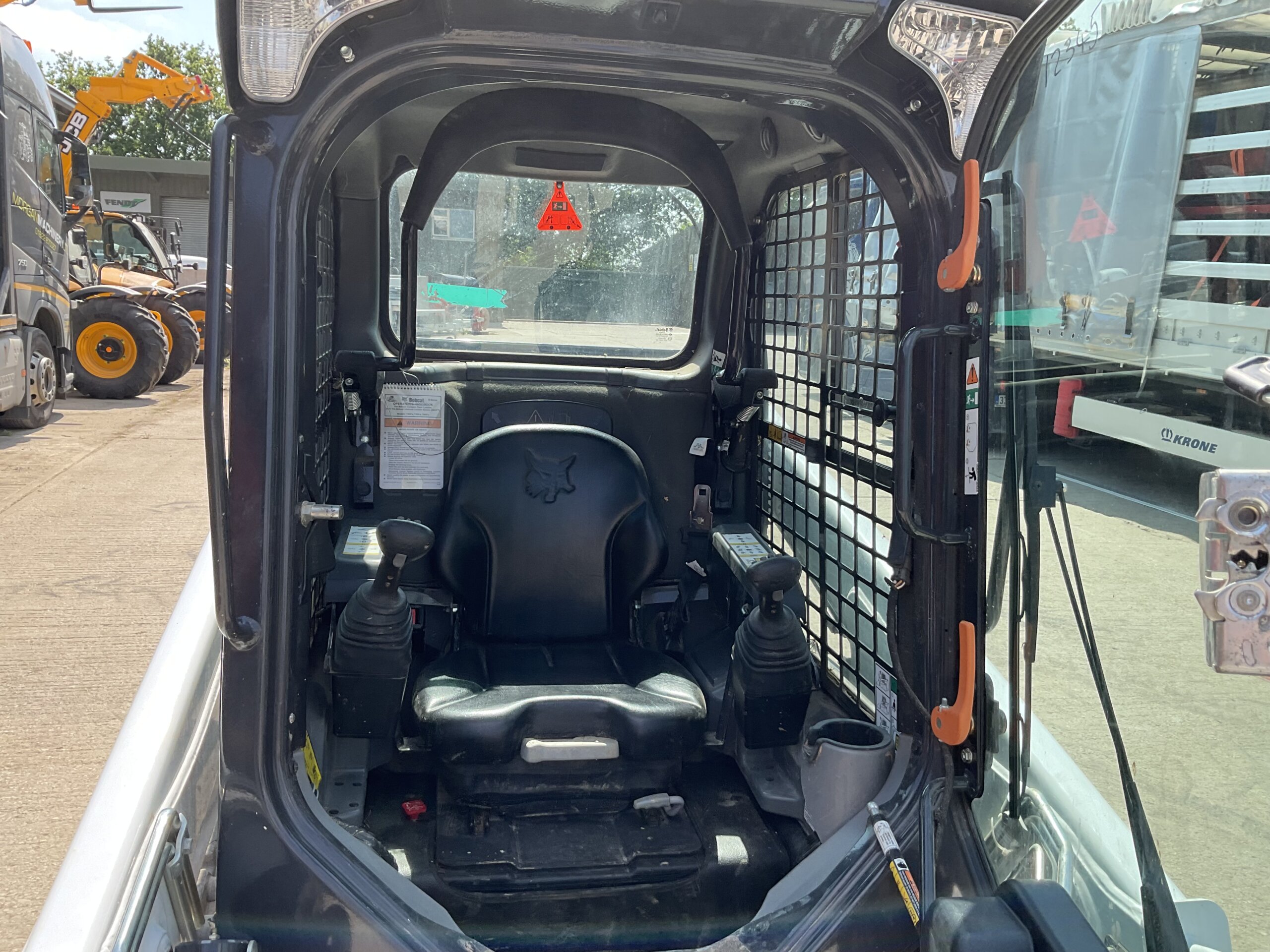 BOBCAT T450