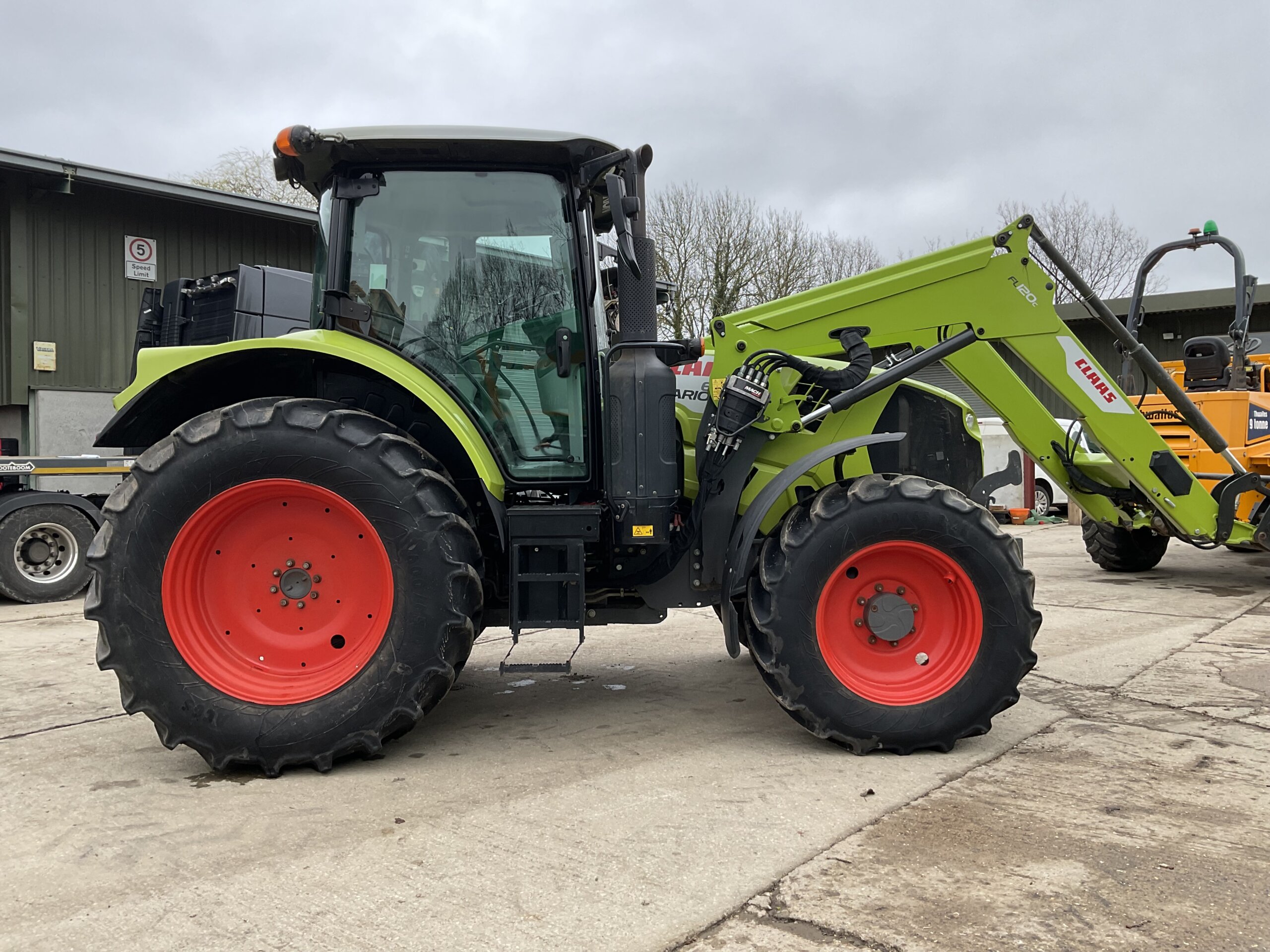 CLAAS 610 ARION