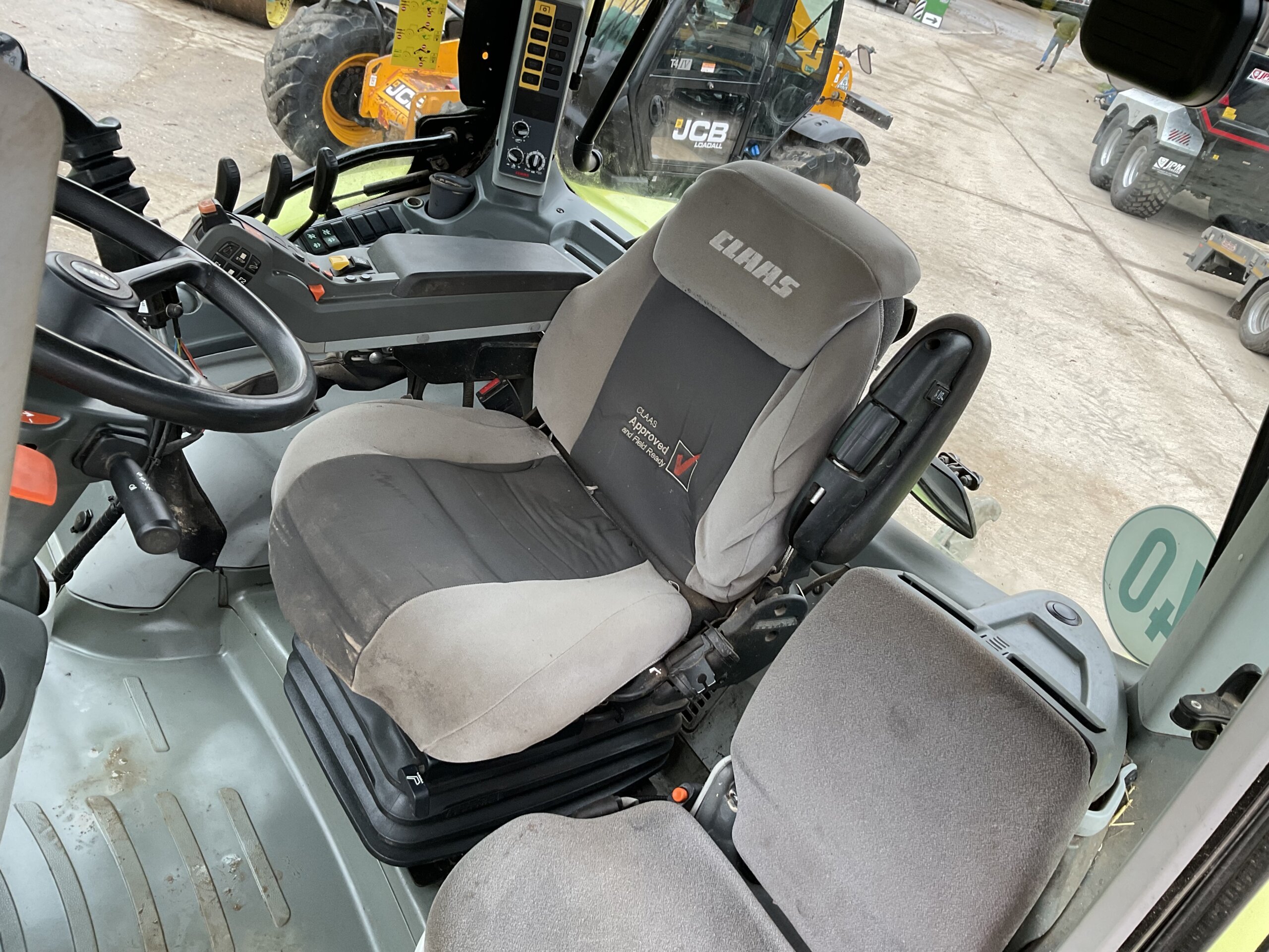 CLAAS 610 ARION