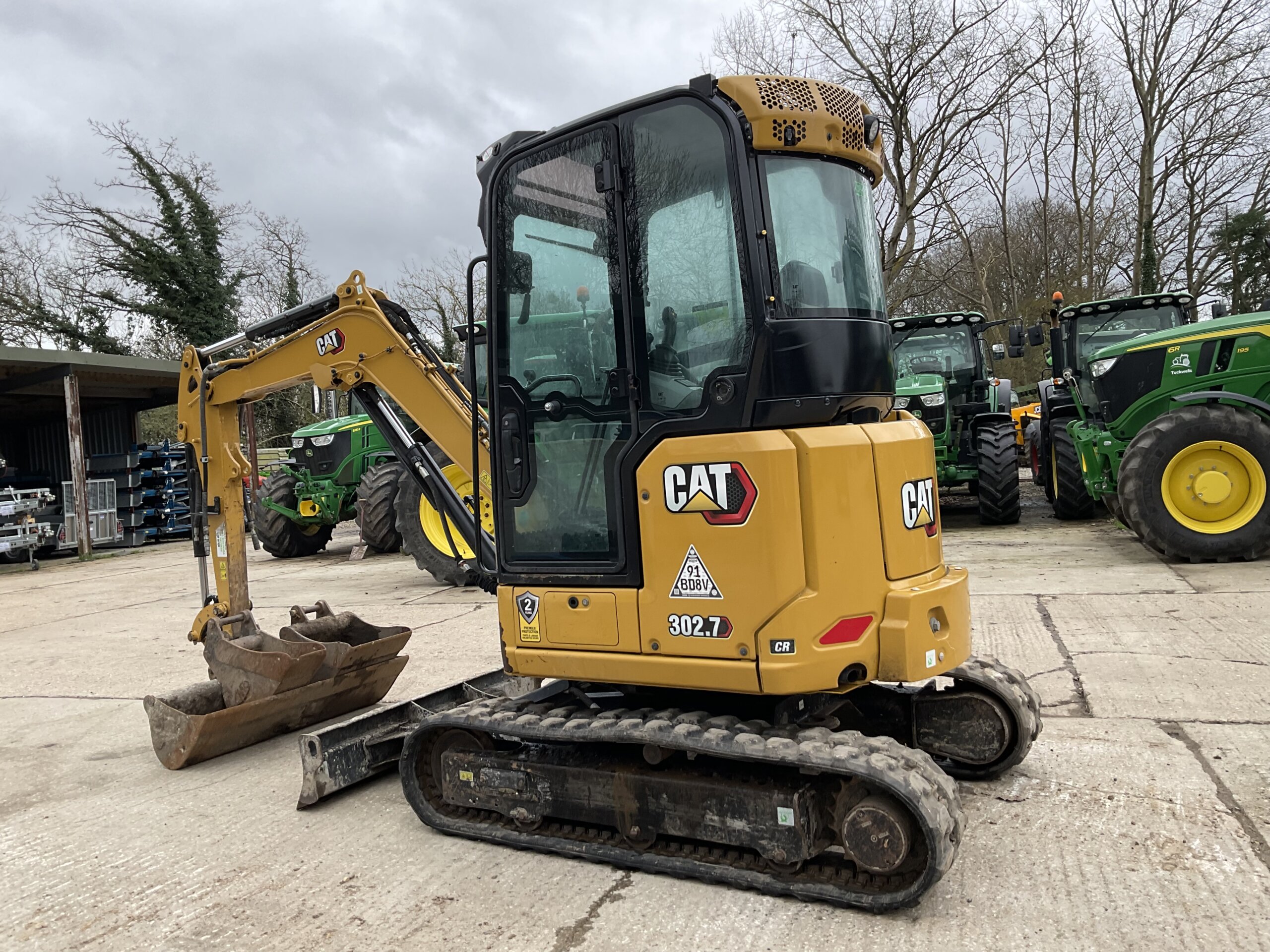 CAT 302.7