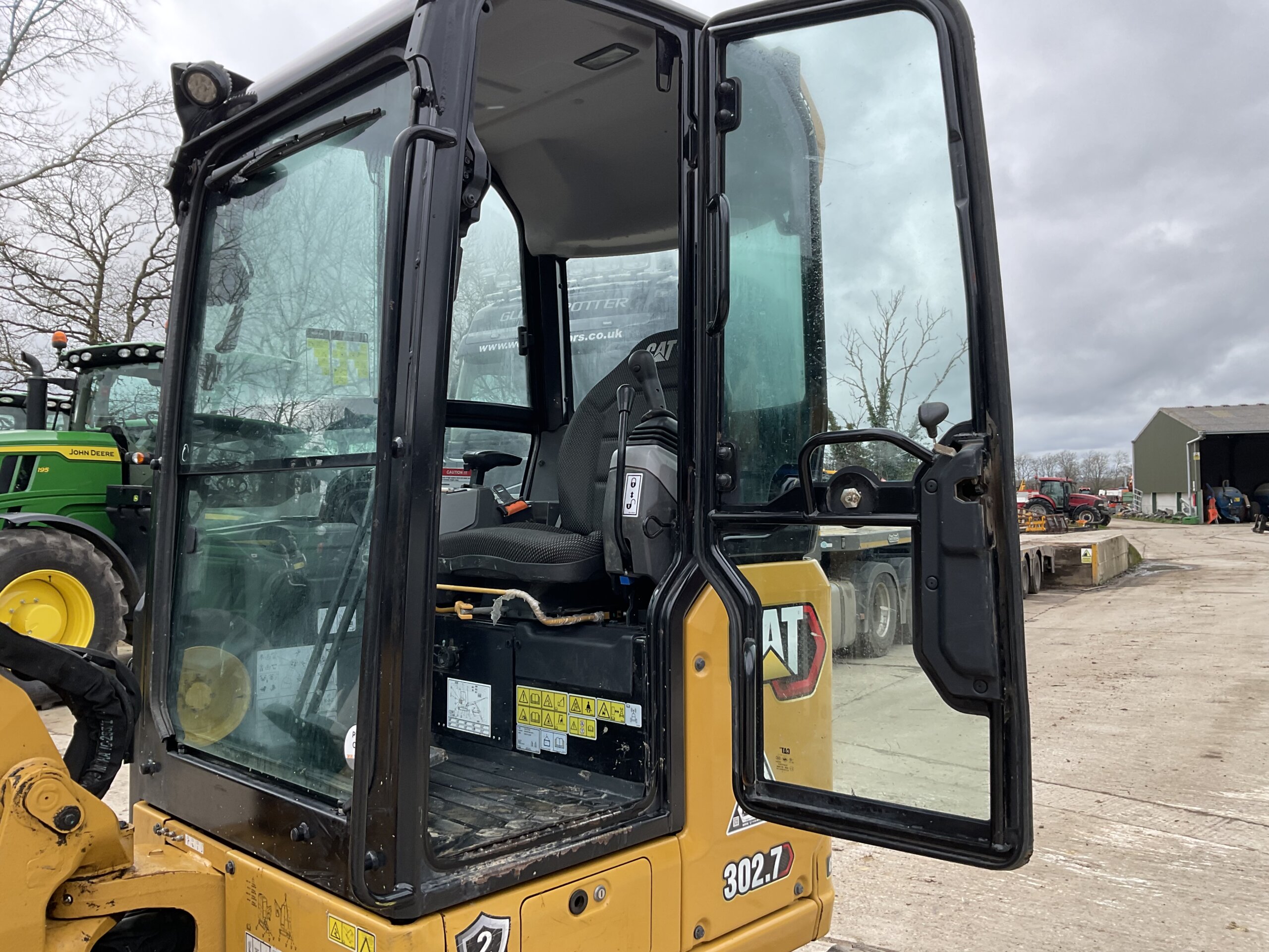 CAT 302.7
