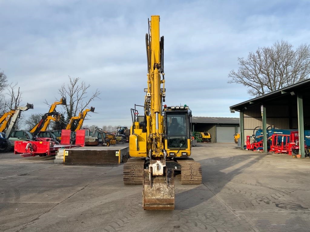 Komatsu PC138 US